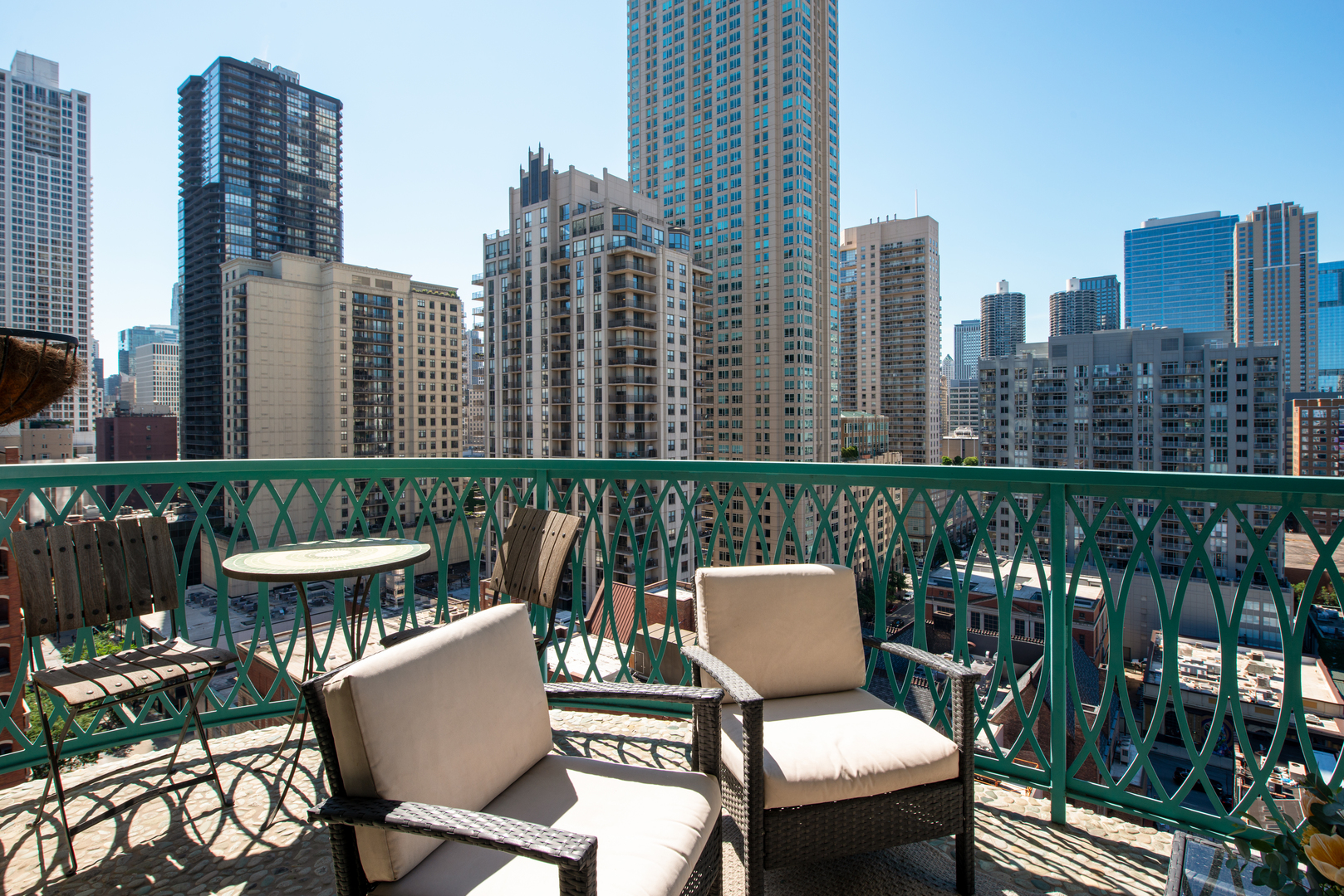 60 W Erie Street Unit: 1501