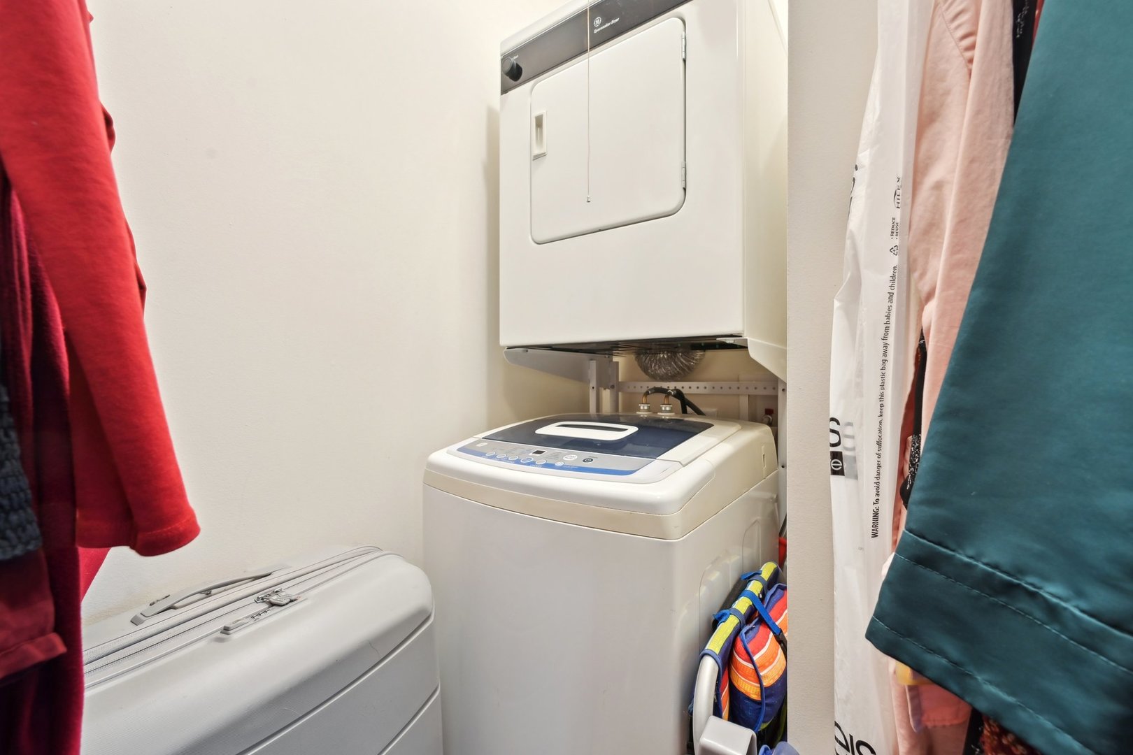 345 N La Salle Drive Unit: 2510