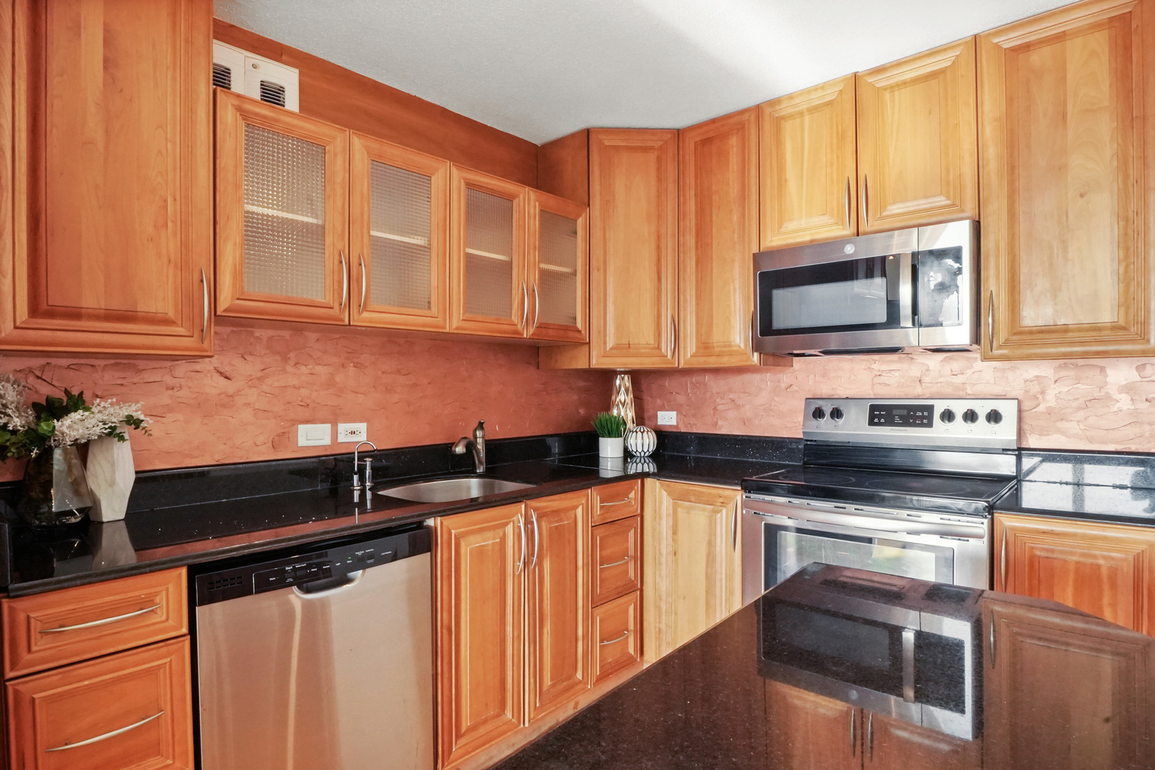 405 N WABASH Avenue Unit: 4808