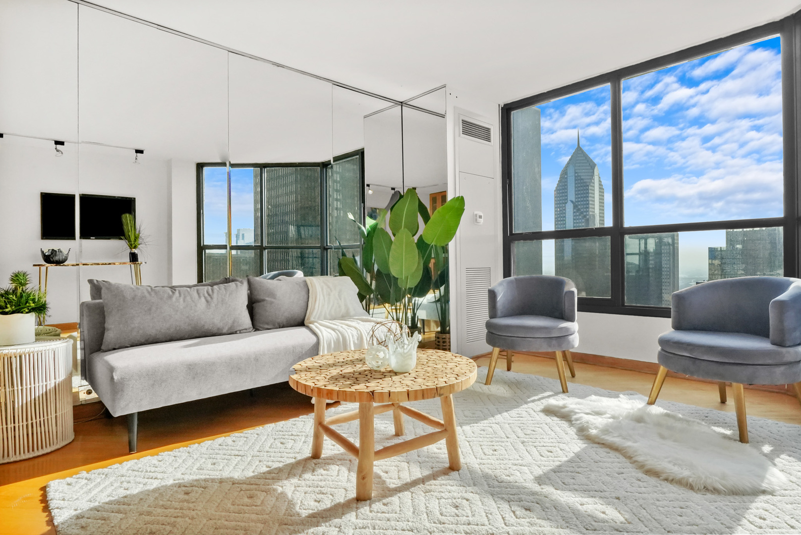 405 N WABASH Avenue Unit: 4808