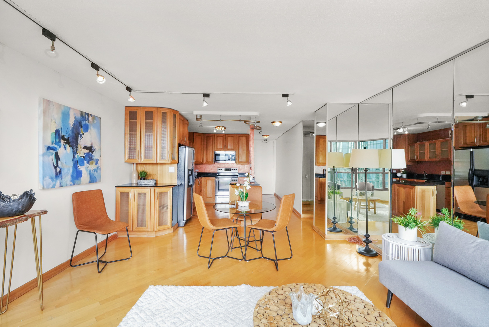 405 N WABASH Avenue Unit: 4808