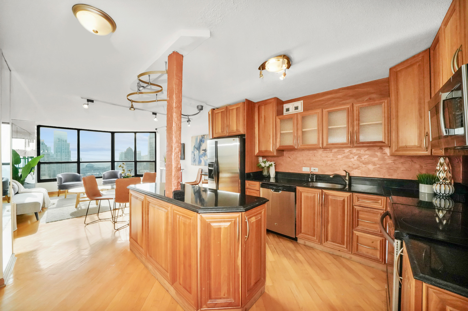 405 N WABASH Avenue Unit: 4808