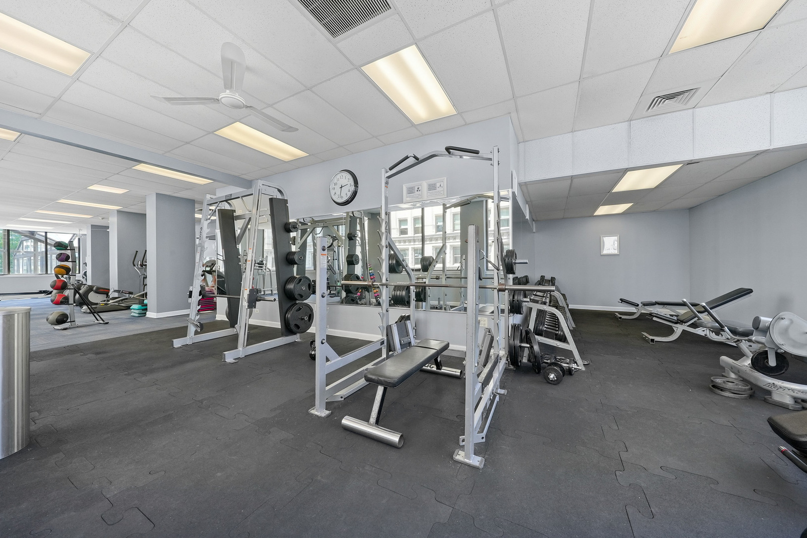 405 N WABASH Avenue Unit: 4808