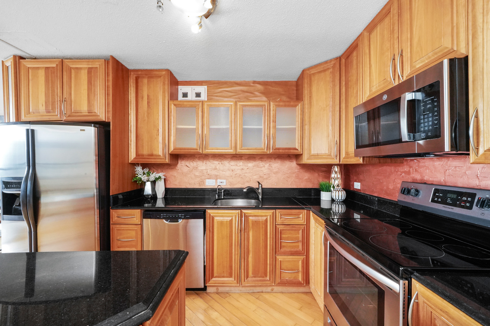 405 N WABASH Avenue Unit: 4808