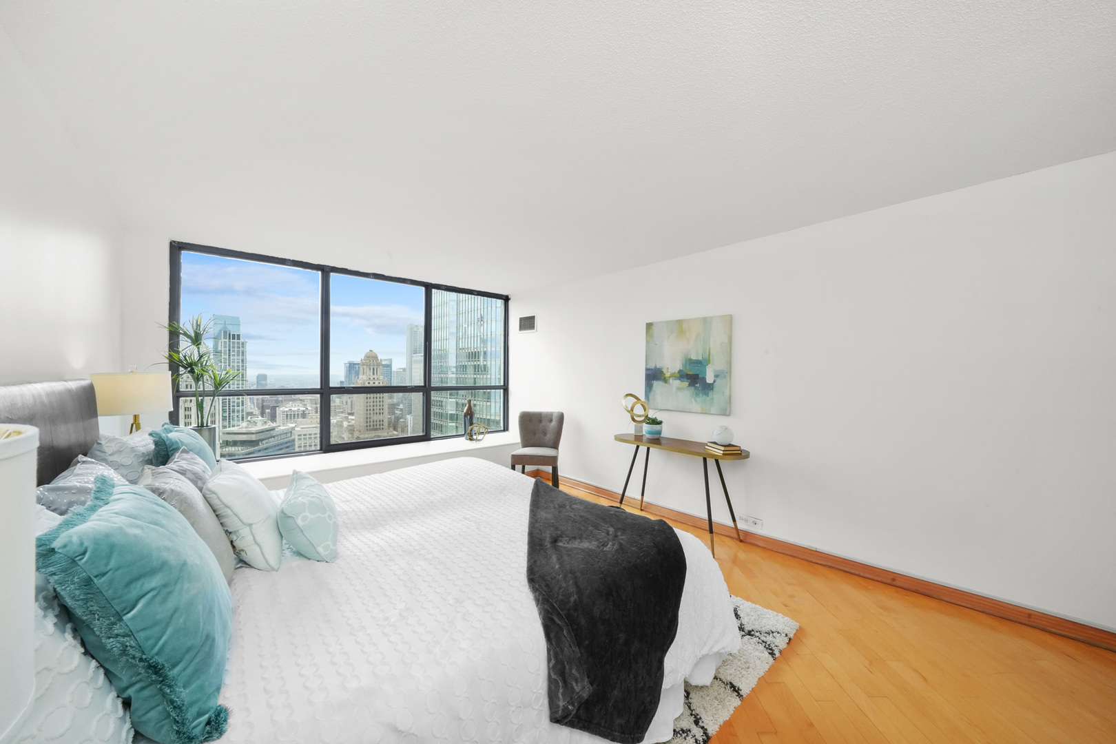 405 N WABASH Avenue Unit: 4808