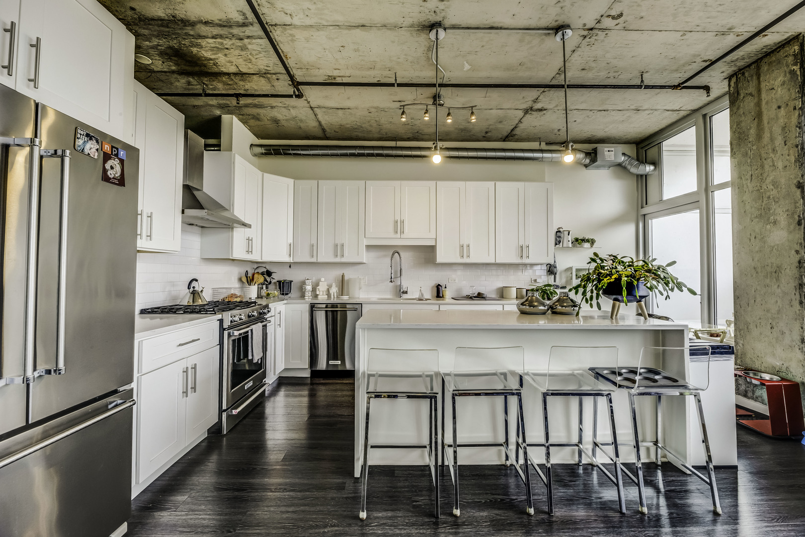 50 E 16th Street Unit: 1403