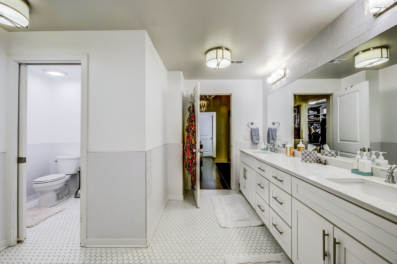 50 E 16th Street Unit: 1403