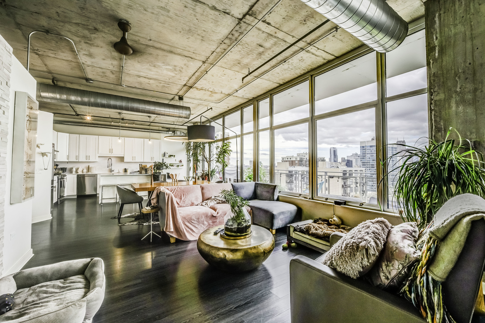50 E 16th Street Unit: 1403