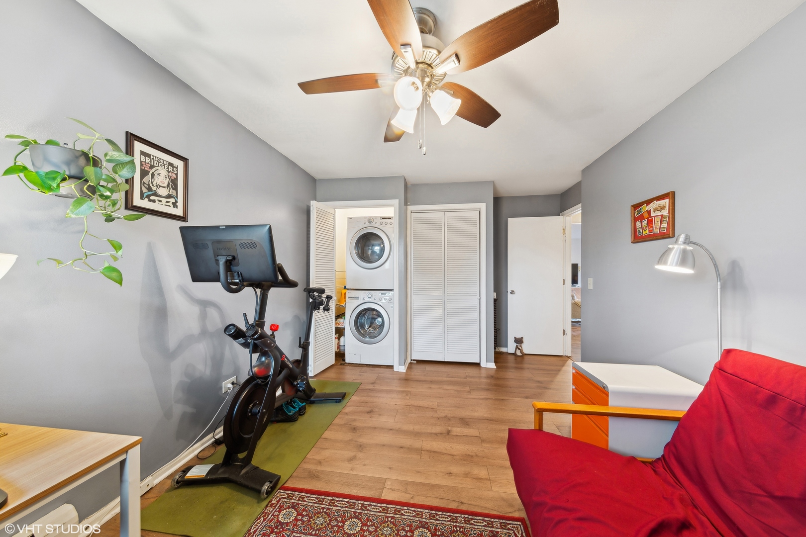 4111 N Mozart Street Unit: 3W