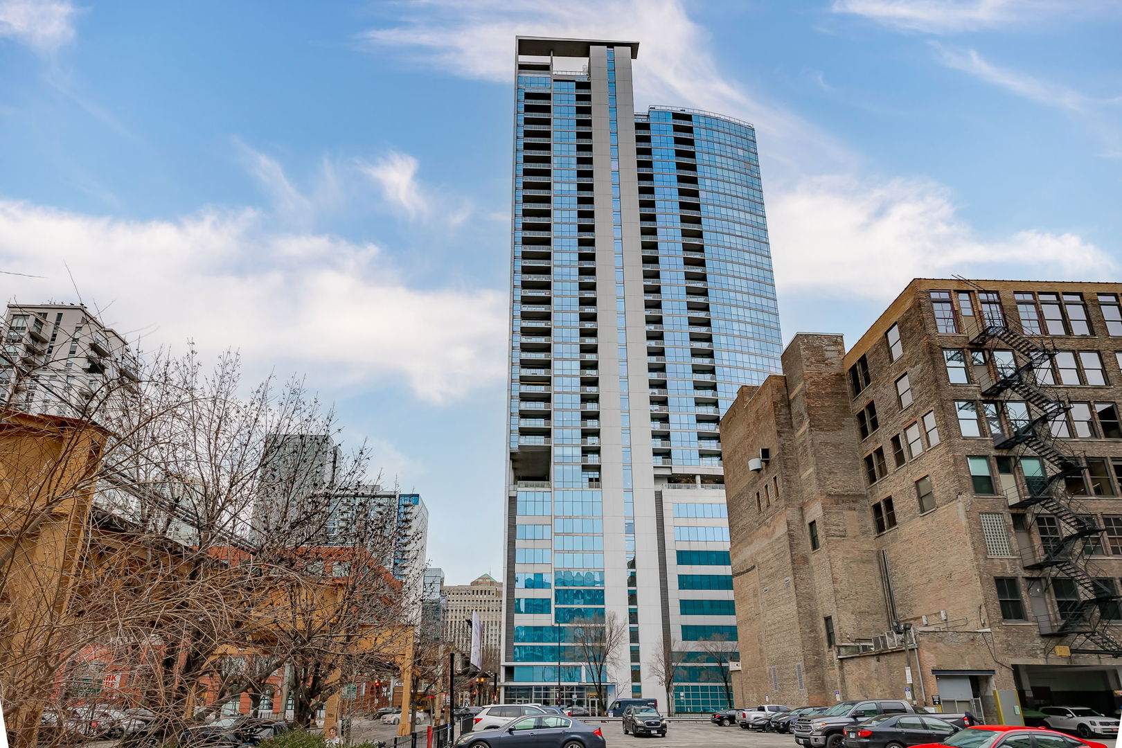 303 W Ohio Street Unit: 3802