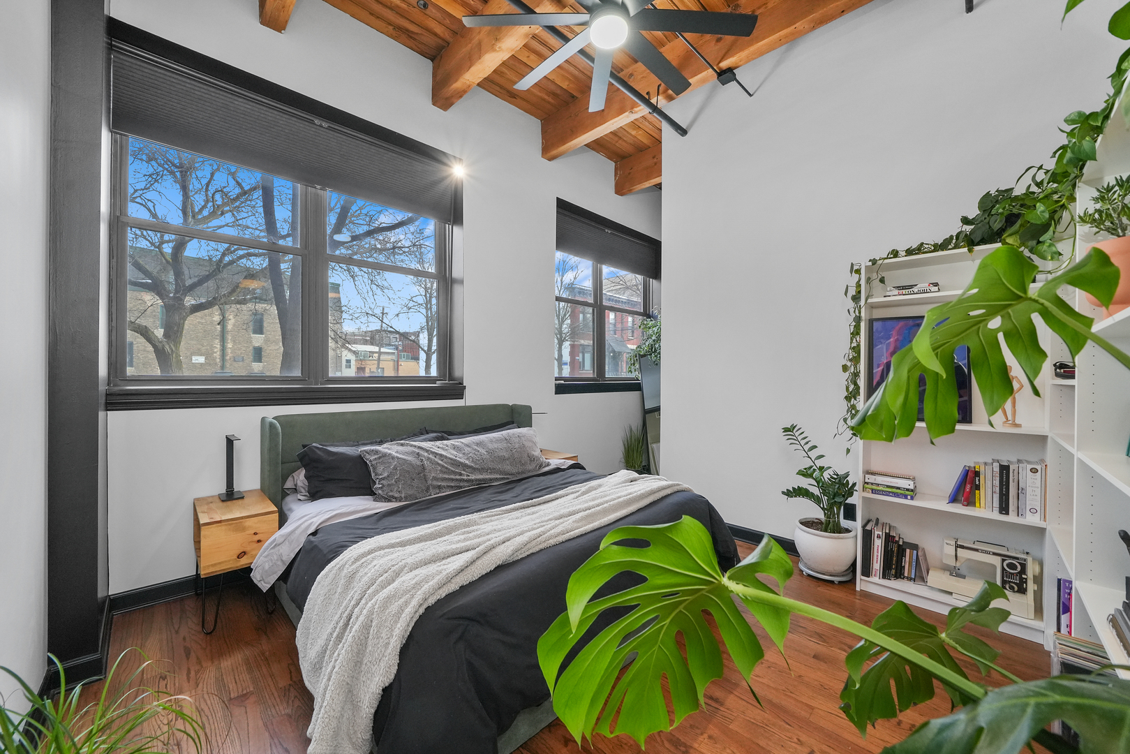 1101 W Armitage Avenue Unit: 101