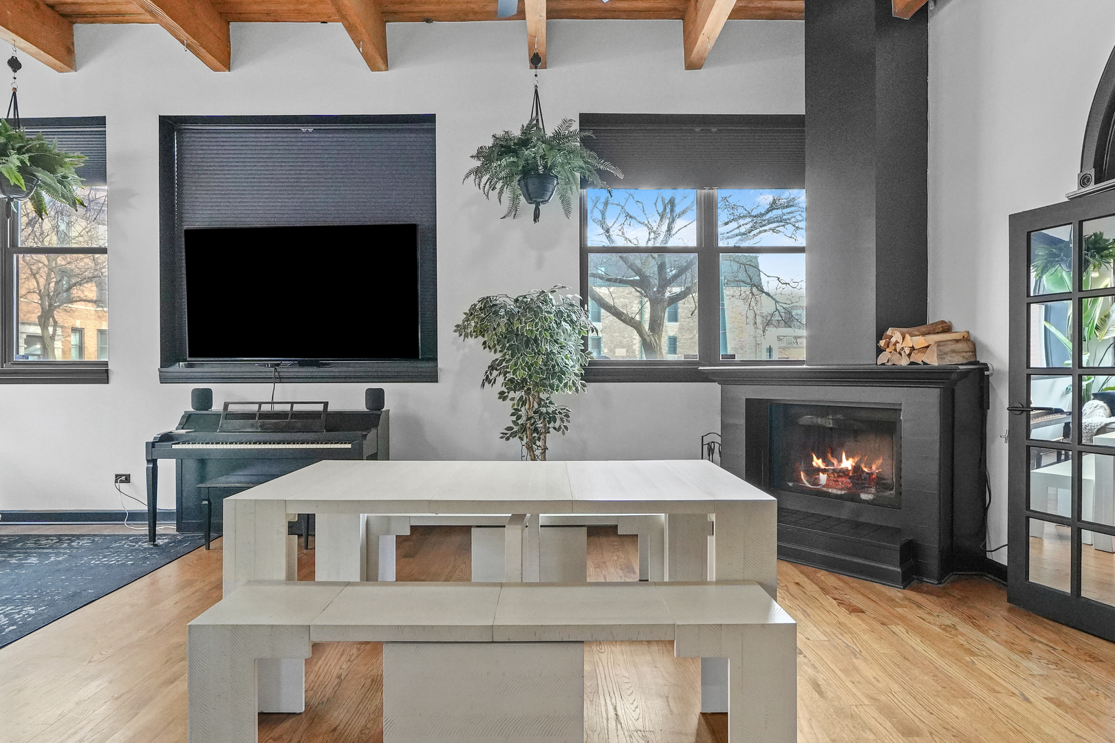 1101 W Armitage Avenue Unit: 101
