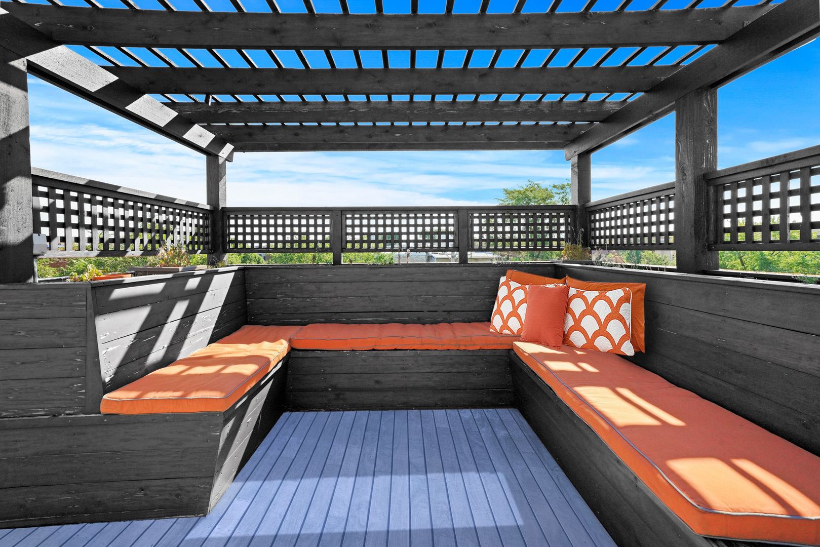 1113 N Mozart Street Unit: 3