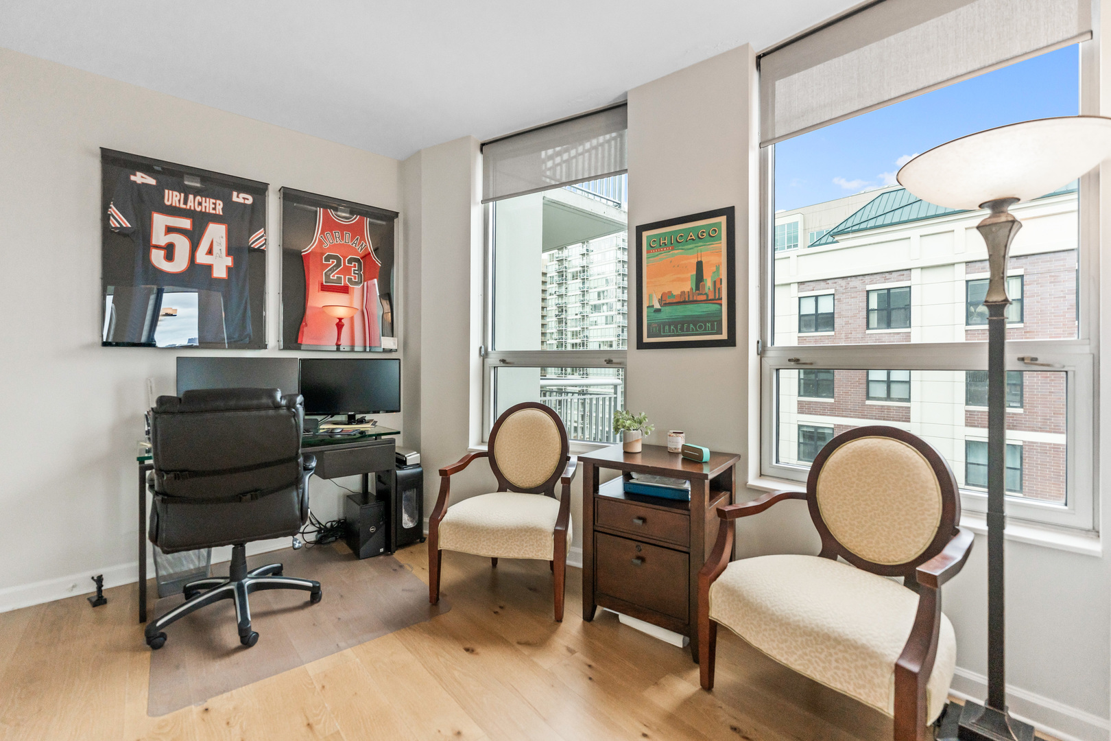 421 W Huron Street Unit: 1401