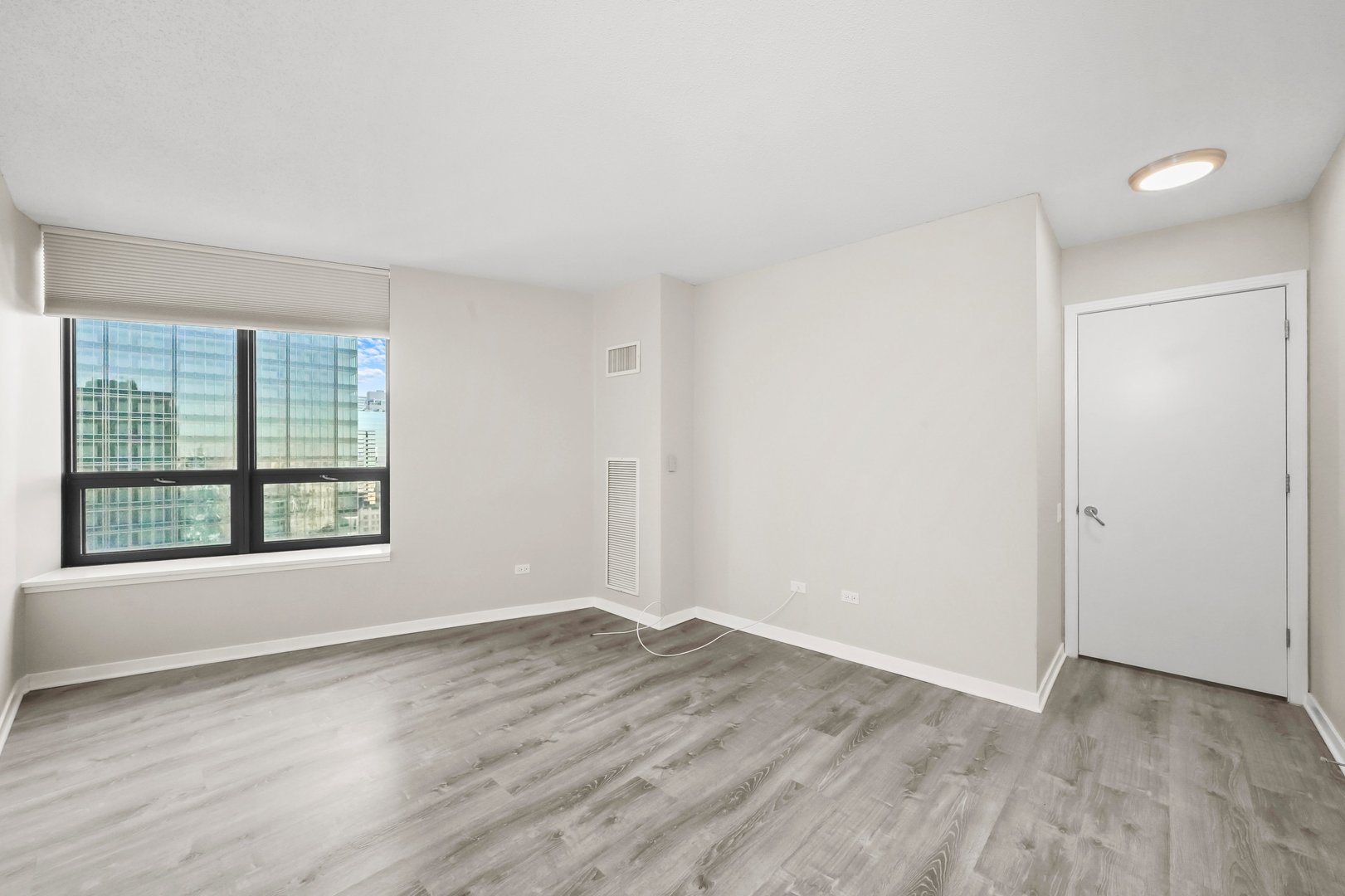 400 N LaSalle Drive Unit: 4007