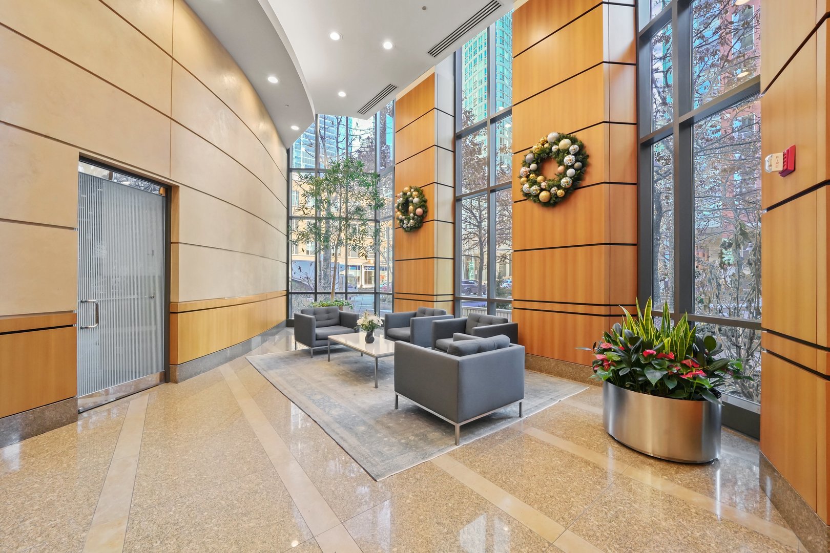 400 N LaSalle Drive Unit: 4007