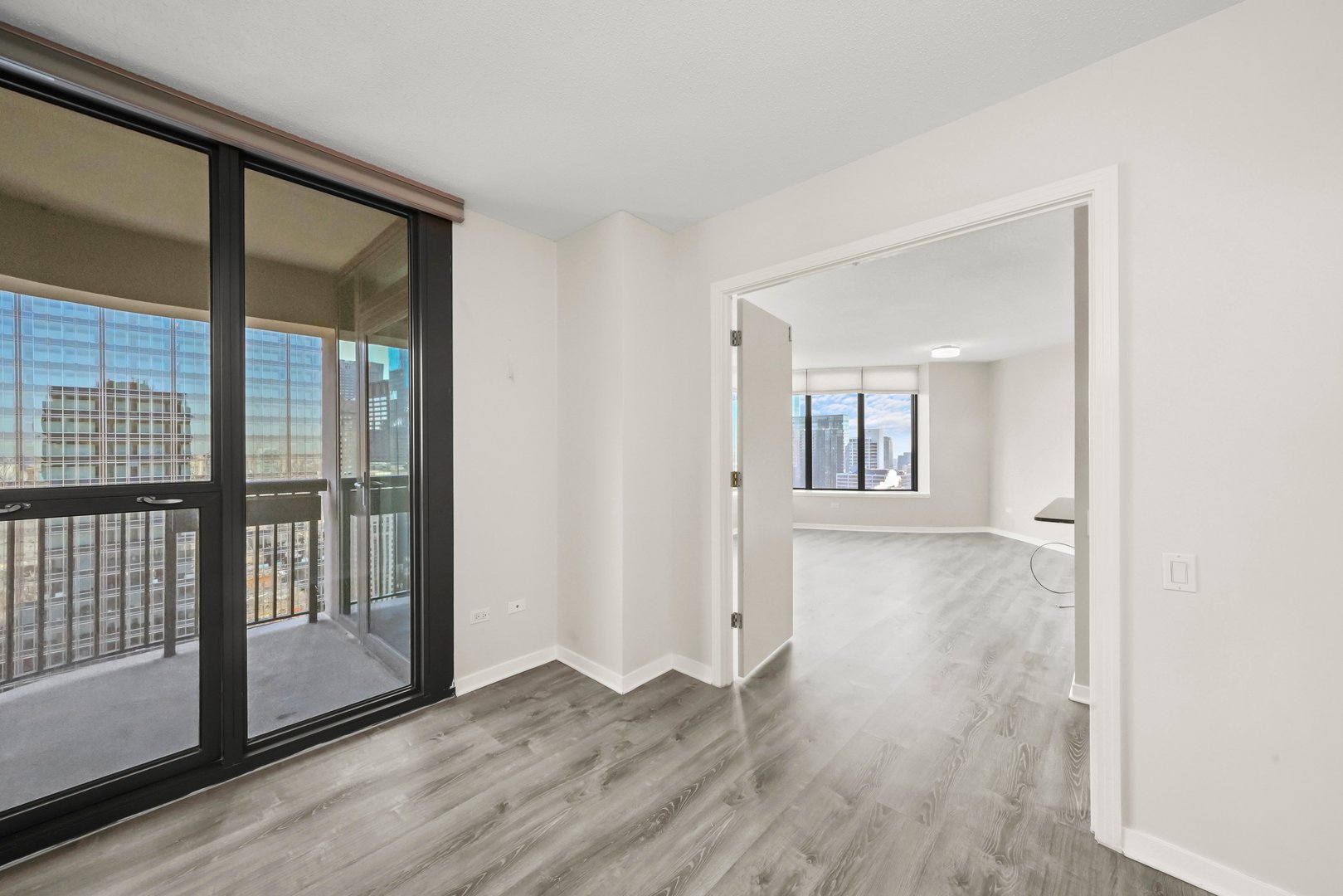400 N LaSalle Drive Unit: 4007