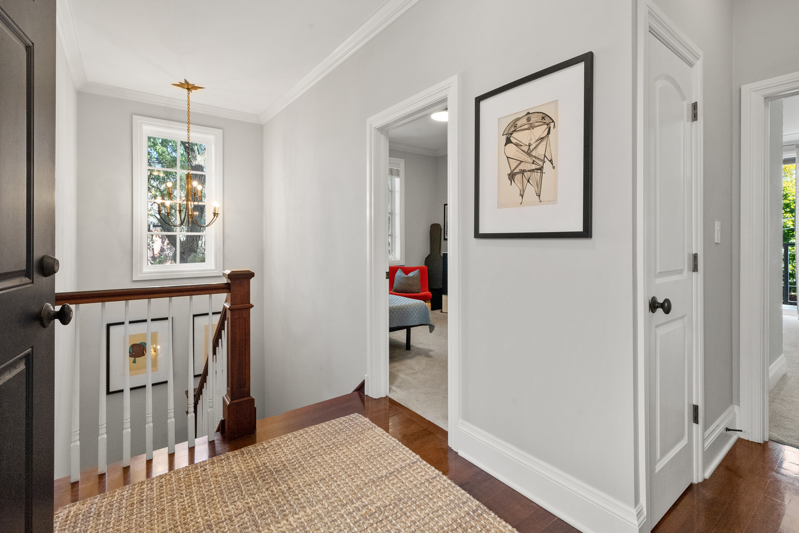 1949 W Nelson Street Unit: 2E