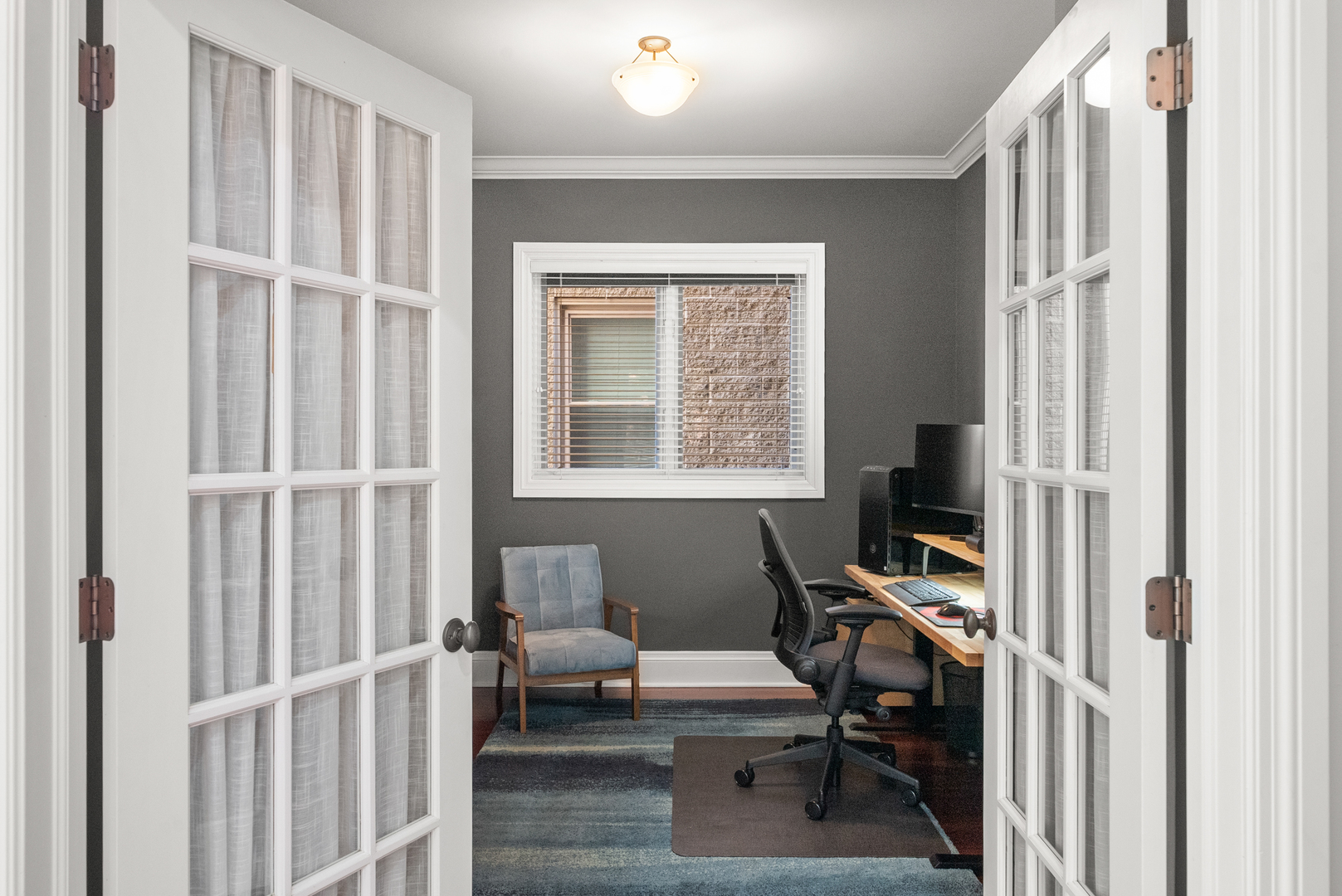 1949 W Nelson Street Unit: 2E