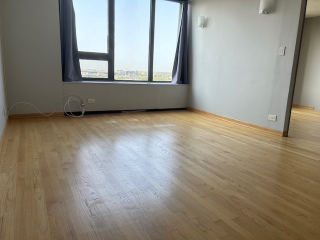 3930 N PINE GROVE Avenue Unit: 1608