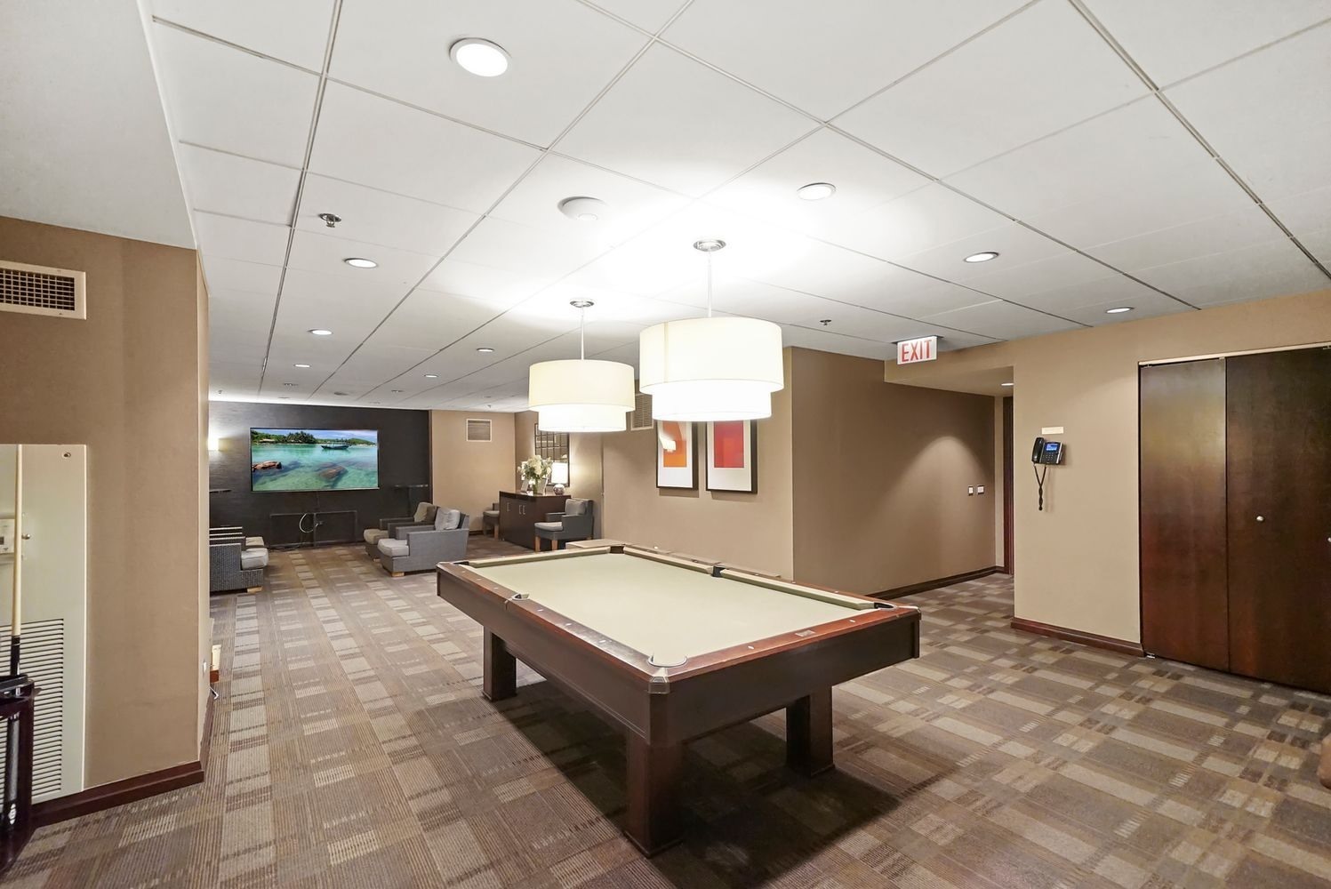 33 W ONTARIO Street Unit: 45B