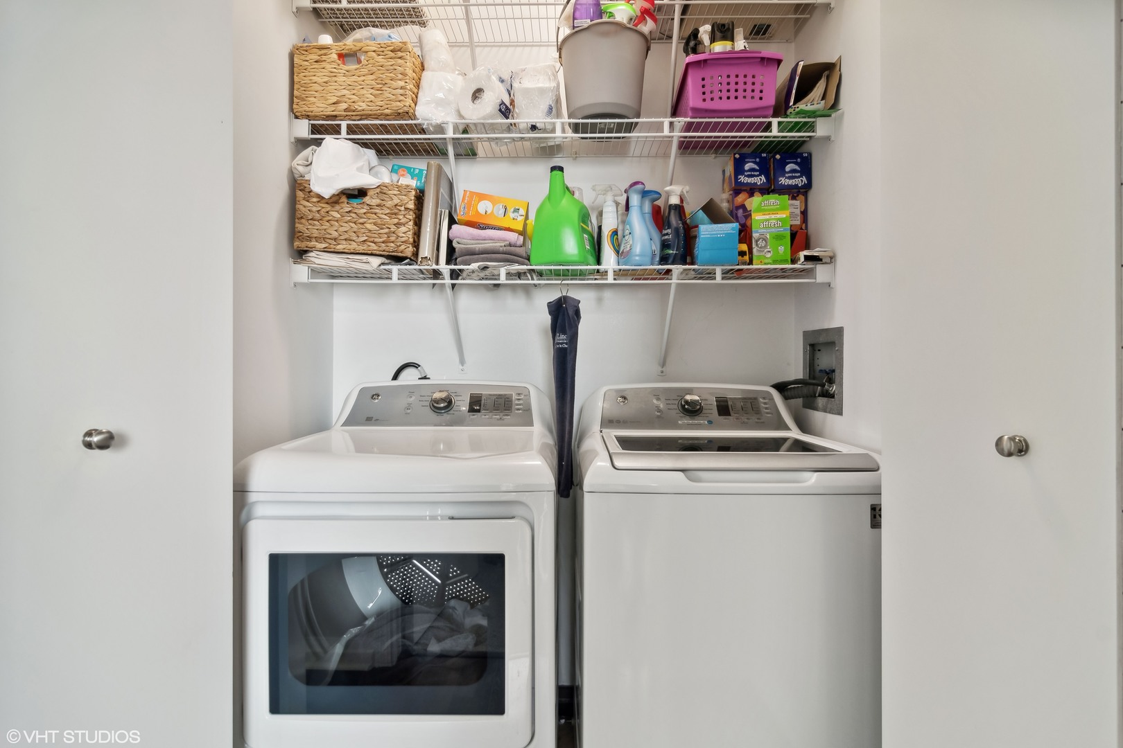 33 W ONTARIO Street Unit: 45B