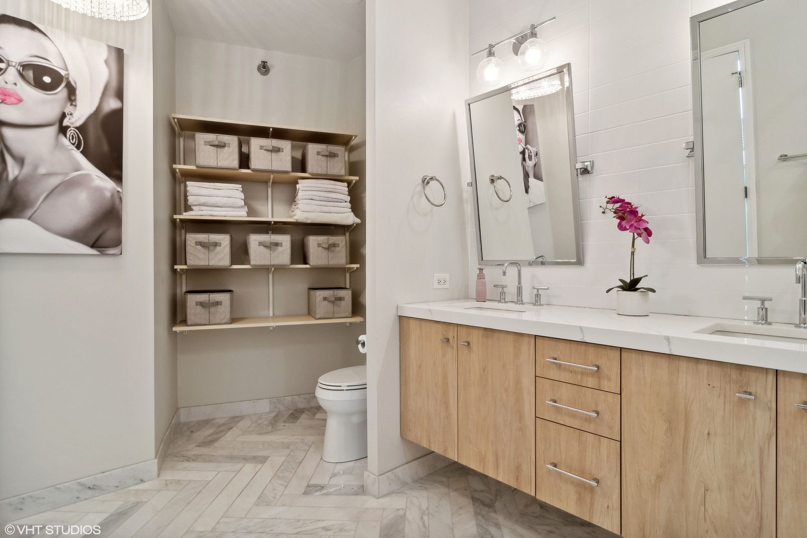 33 W ONTARIO Street Unit: 45B