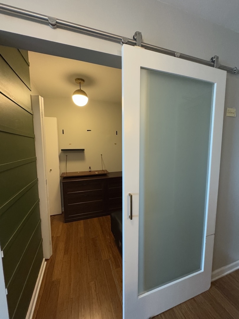 2 E ERIE Street Unit: 3710