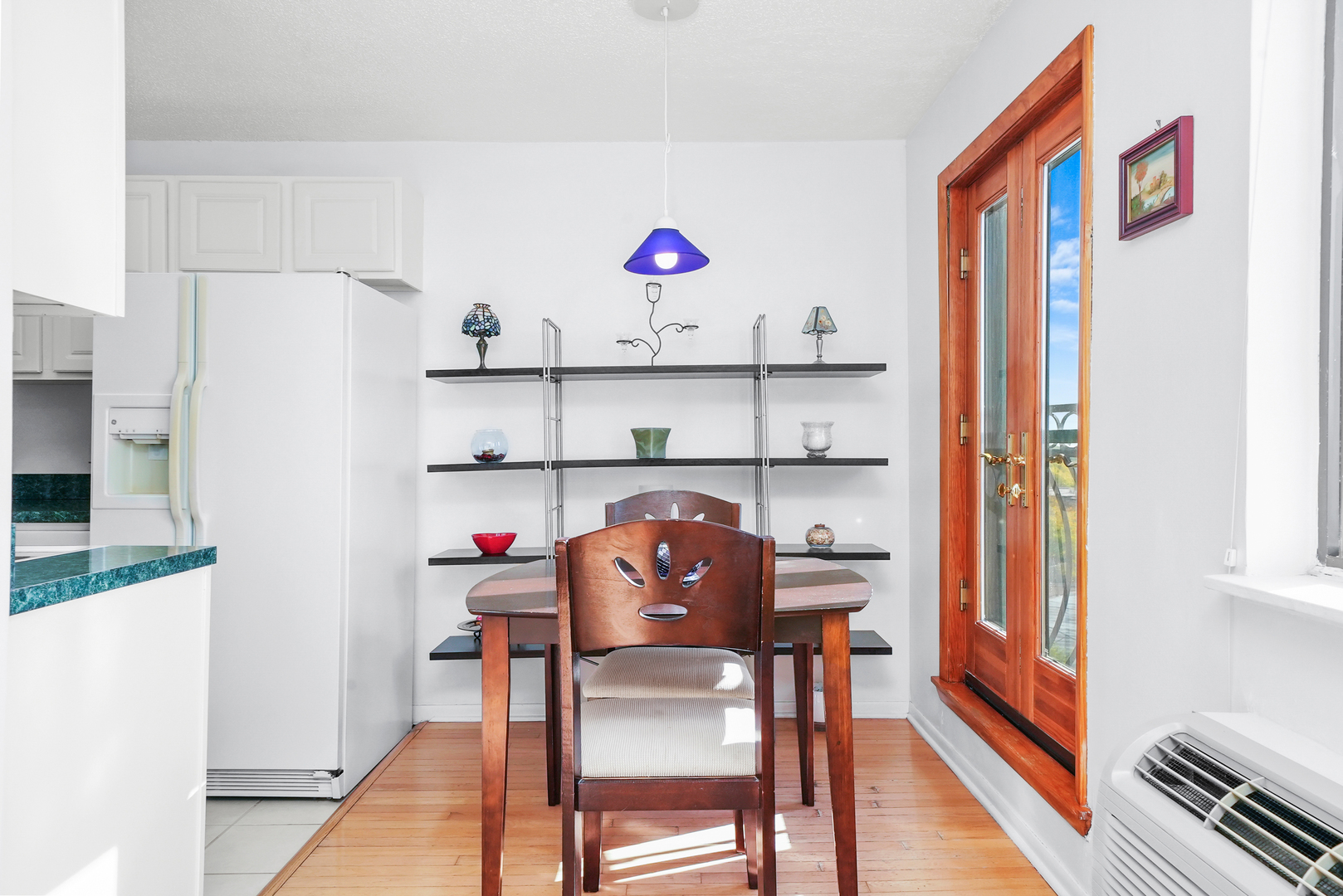 711 W Gordon Terrace Unit: 812