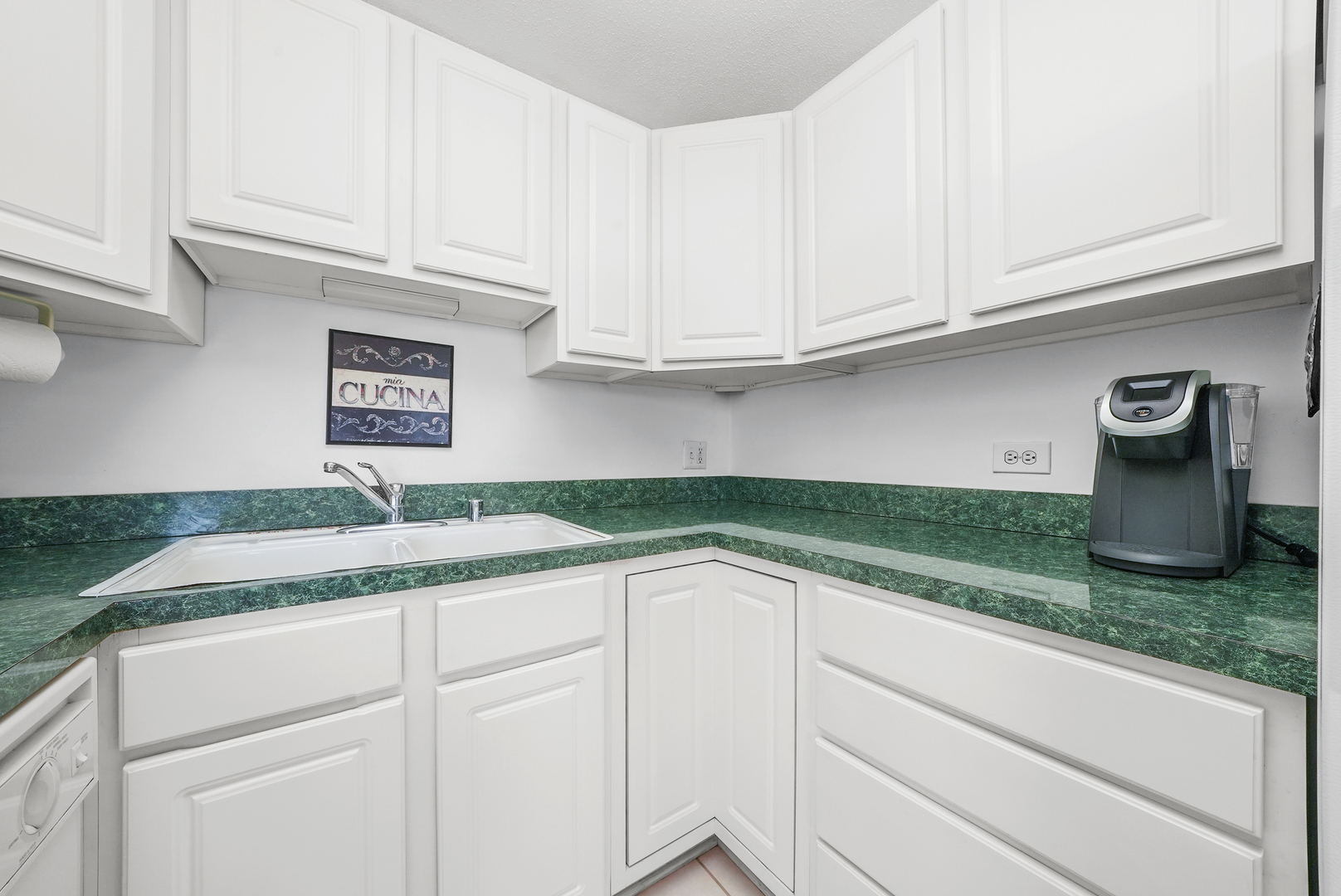 711 W Gordon Terrace Unit: 812