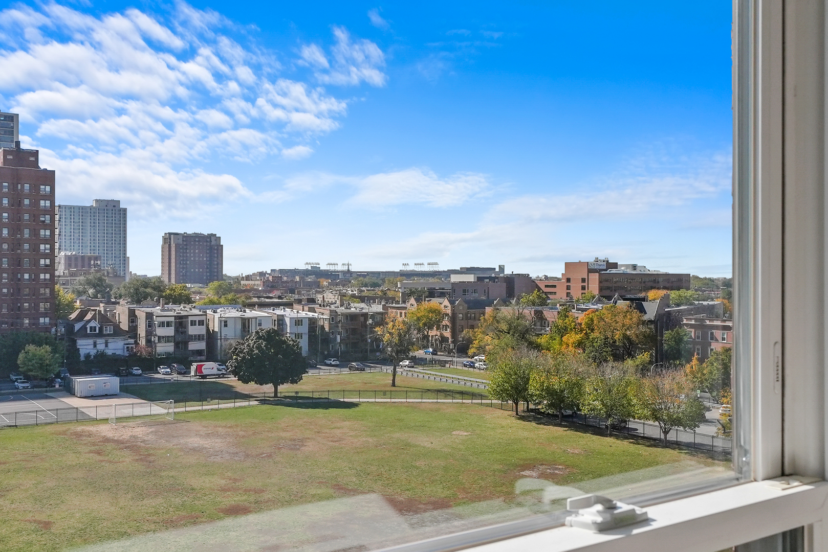711 W Gordon Terrace Unit: 812