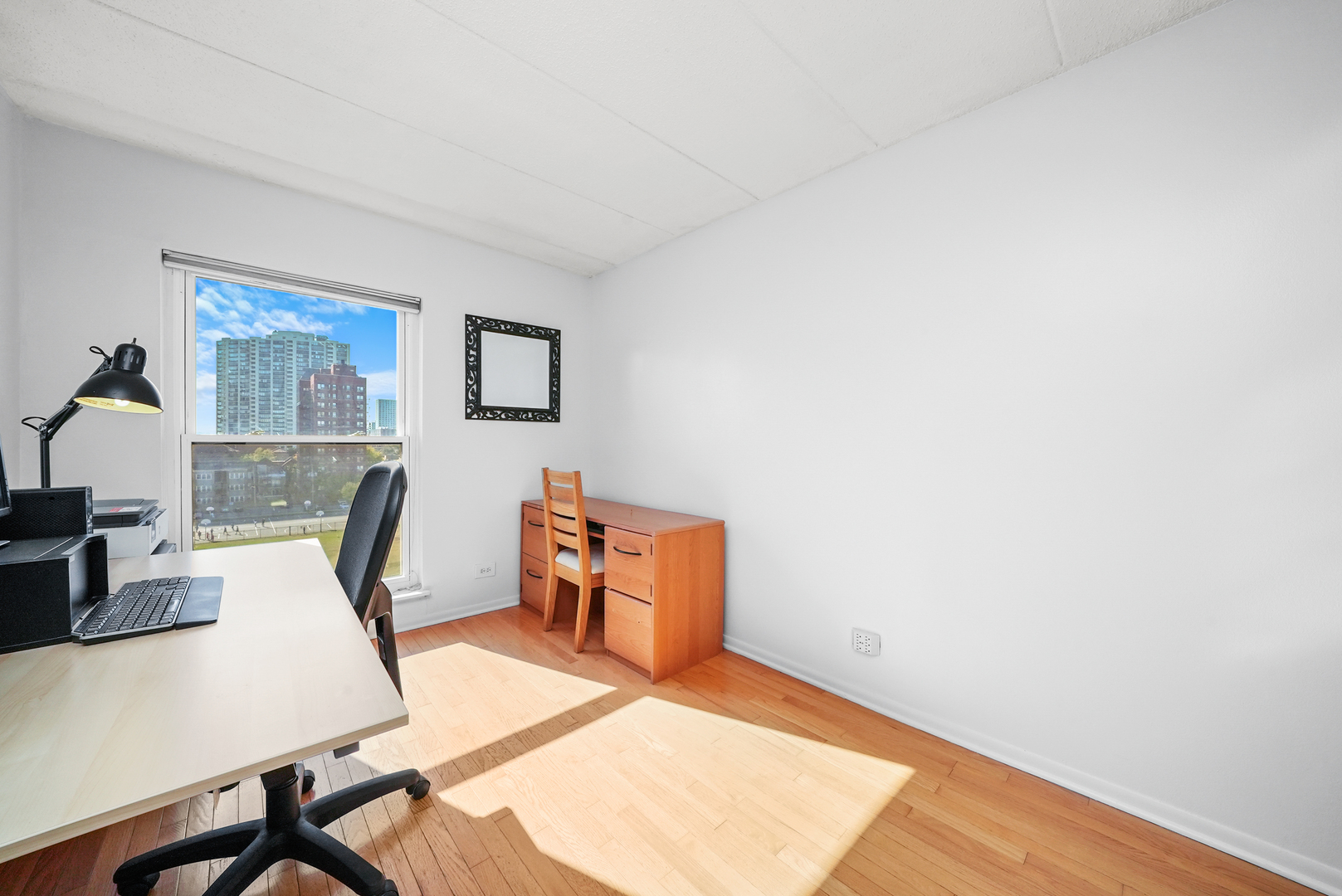 711 W Gordon Terrace Unit: 812