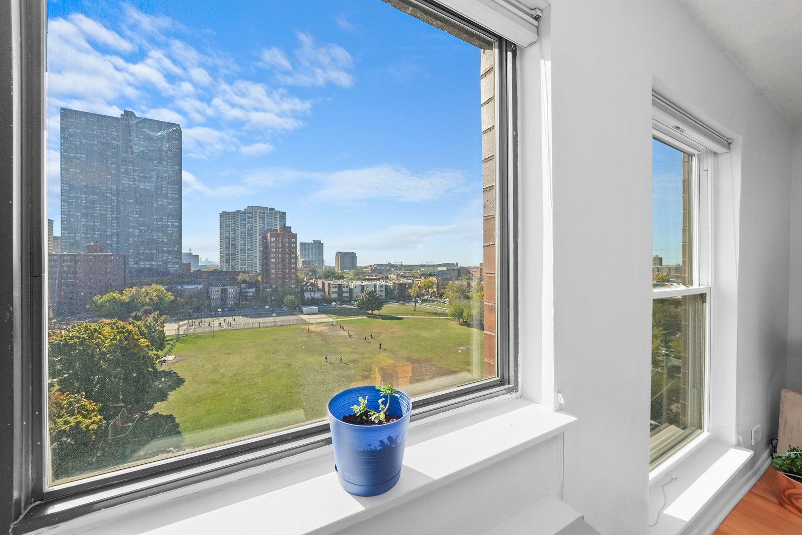 711 W Gordon Terrace Unit: 812