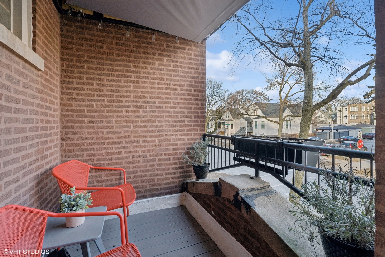 4054 N Albany Avenue Unit: 1