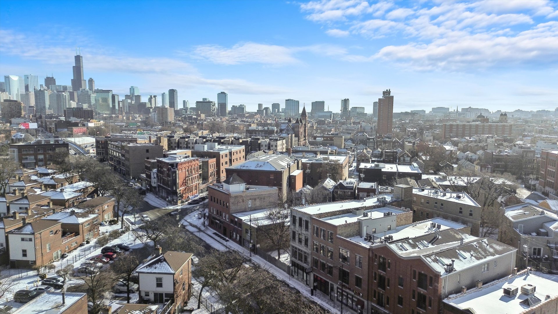 1064 N Milwaukee Avenue Unit: 3W