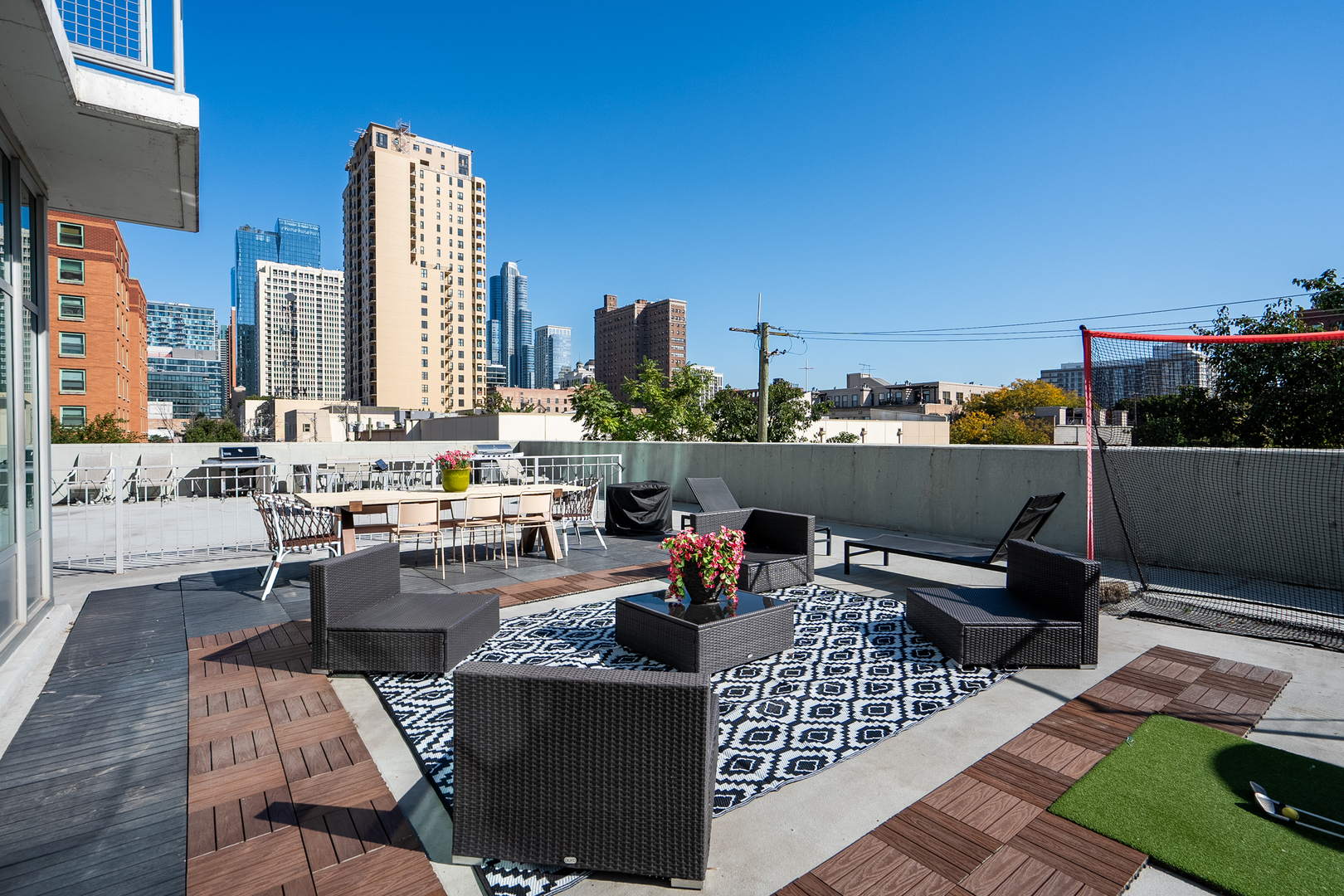 50 E 16th Street Unit: 305