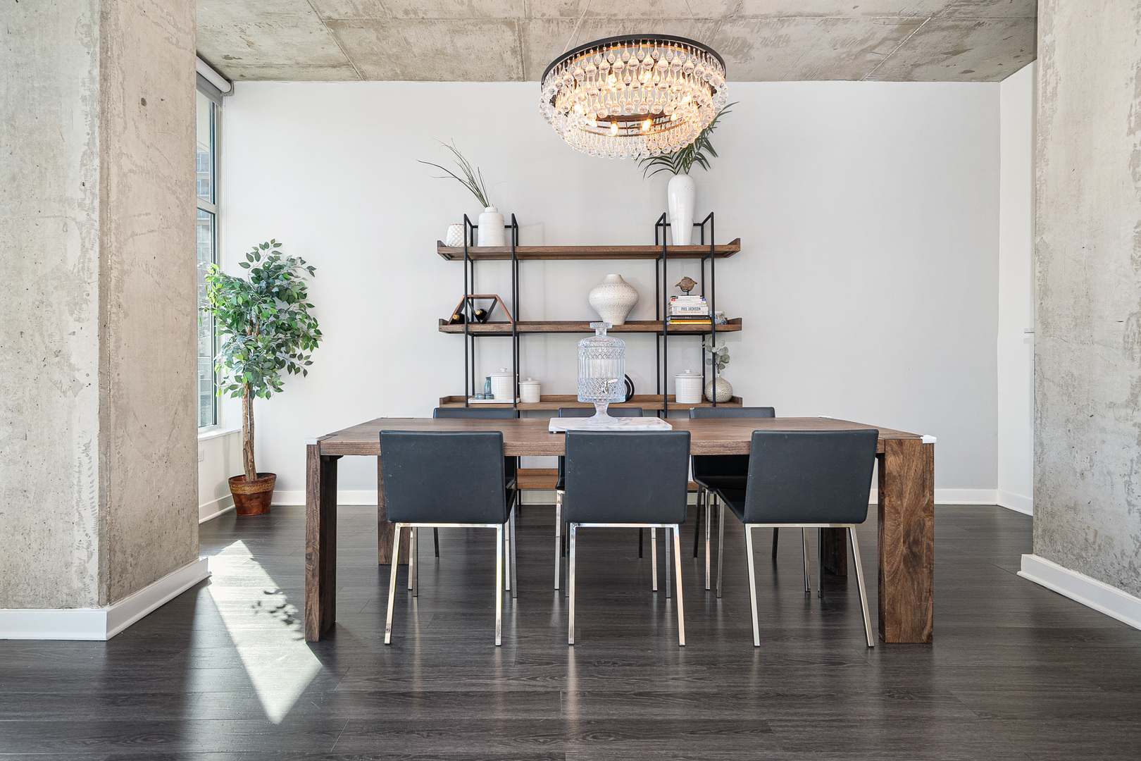 50 E 16th Street Unit: 305