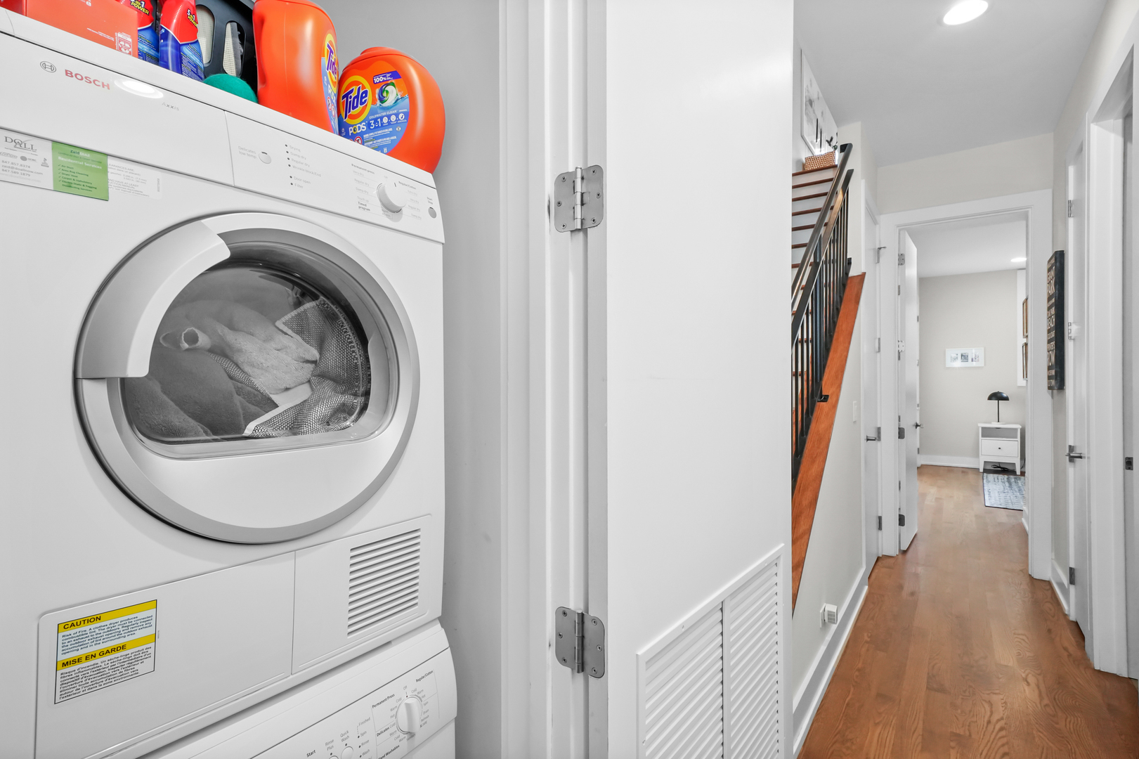 741 N ELIZABETH Street Unit: 1