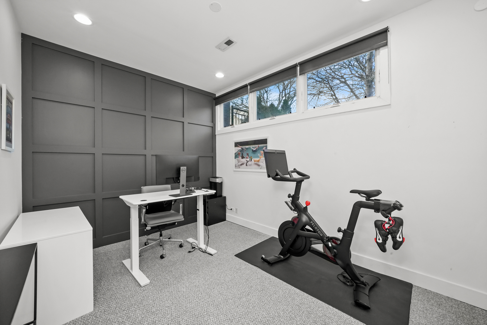 741 N ELIZABETH Street Unit: 1