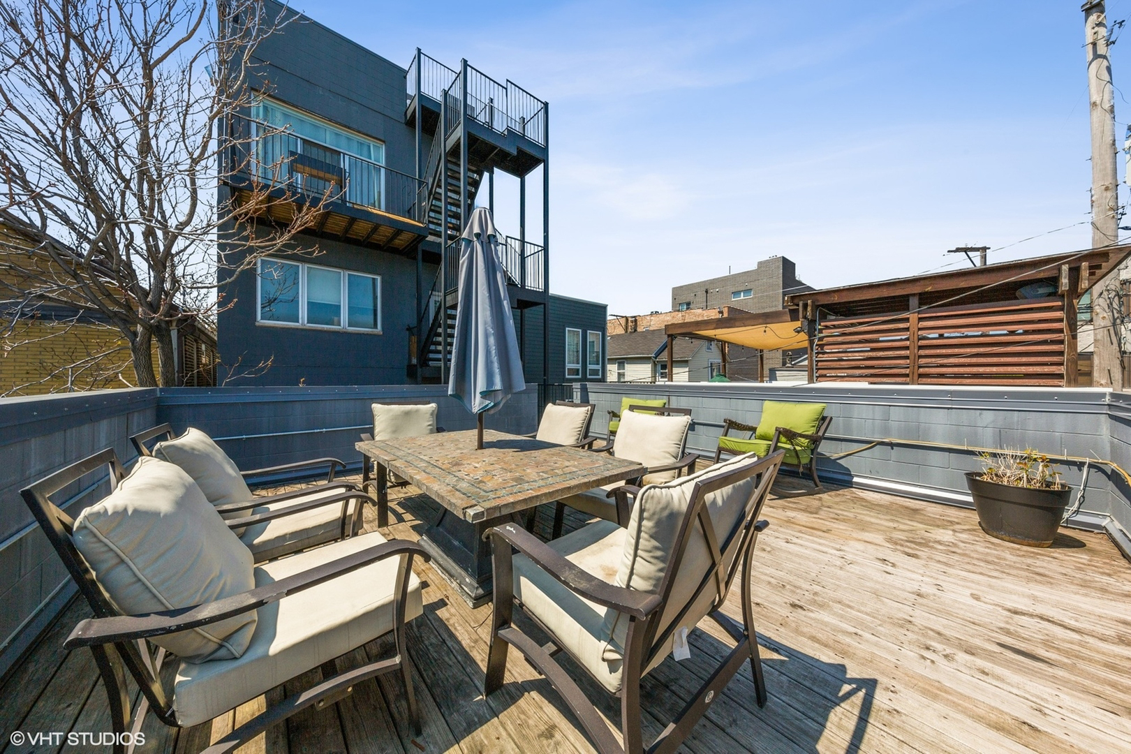 741 N ELIZABETH Street Unit: 1