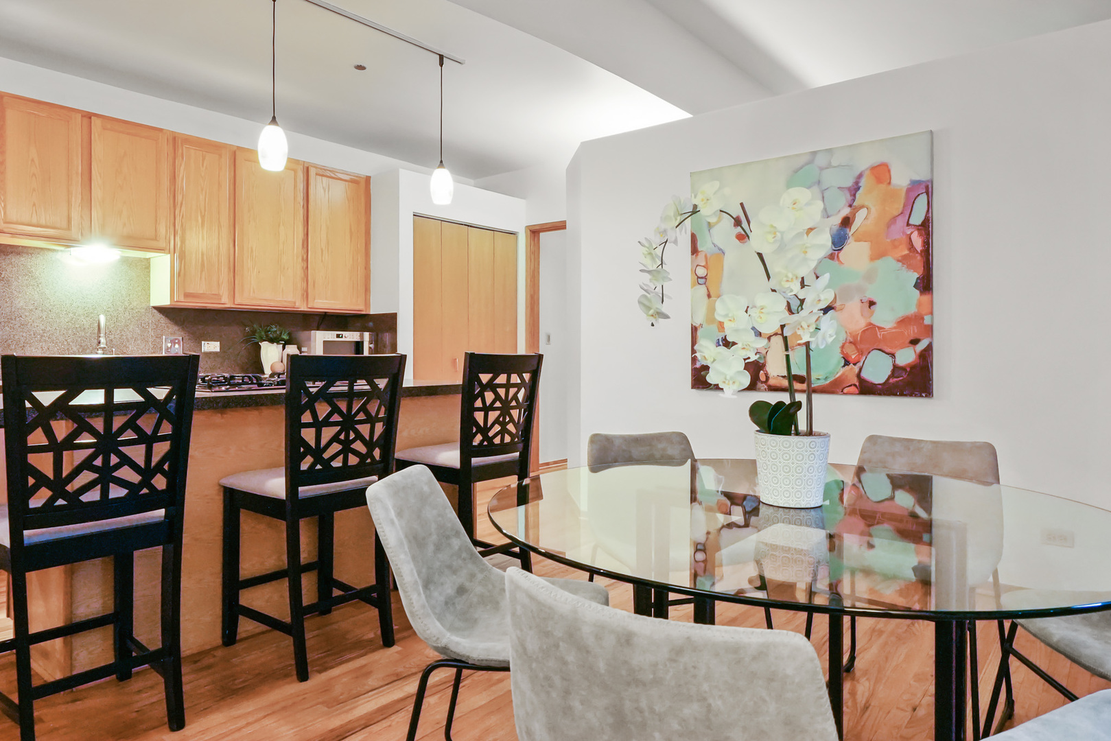 910 S MICHIGAN Avenue Unit: 519