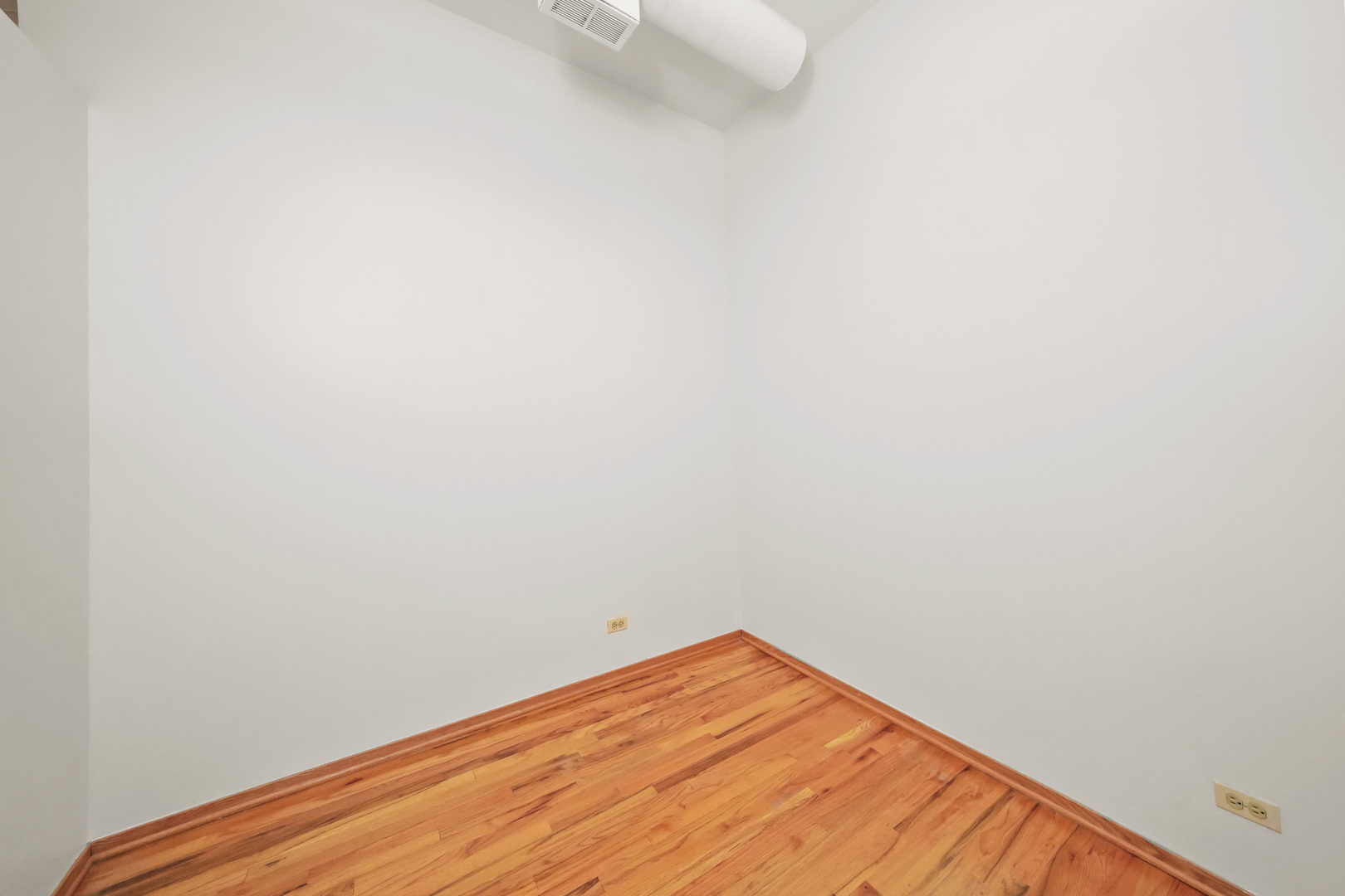910 S MICHIGAN Avenue Unit: 519