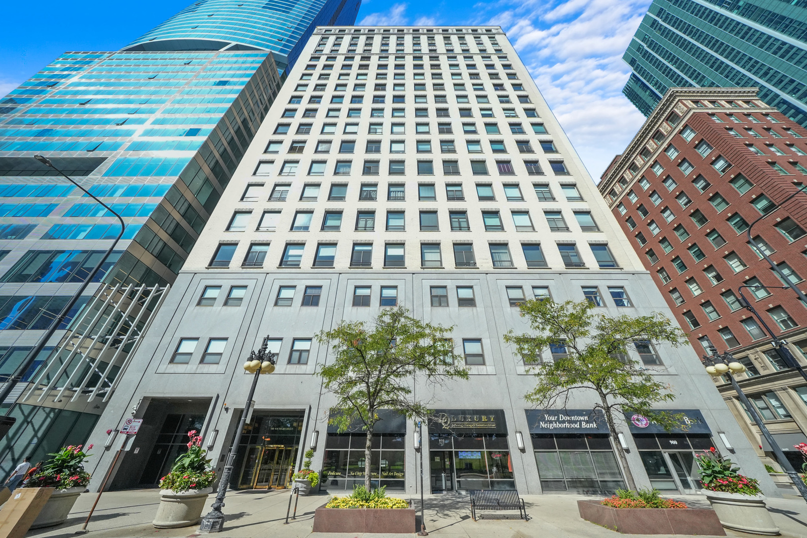 910 S MICHIGAN Avenue Unit: 519