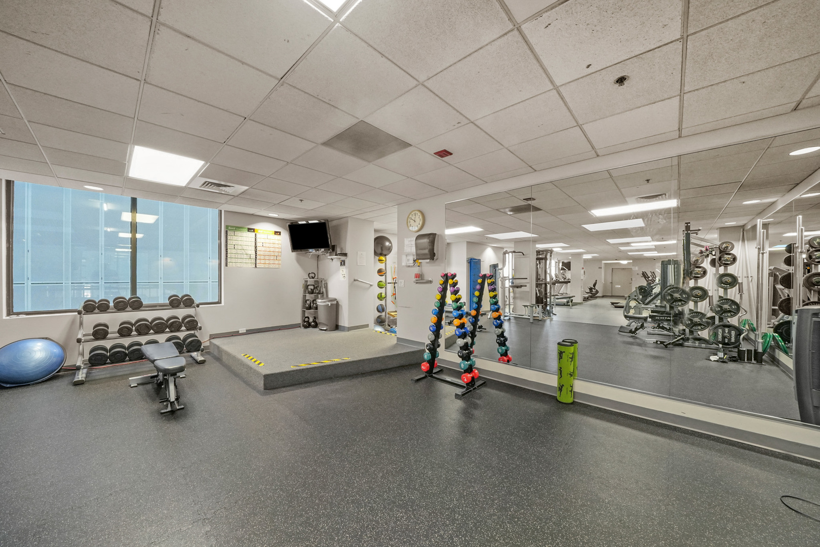 910 S MICHIGAN Avenue Unit: 519
