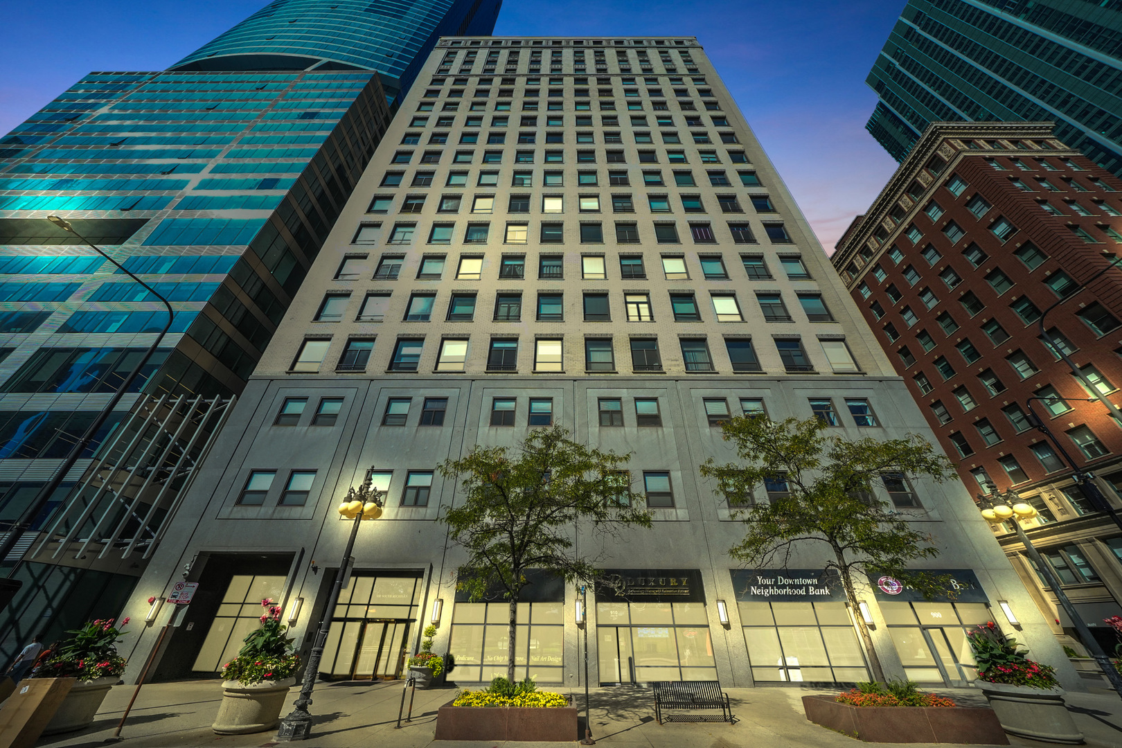 910 S MICHIGAN Avenue Unit: 519