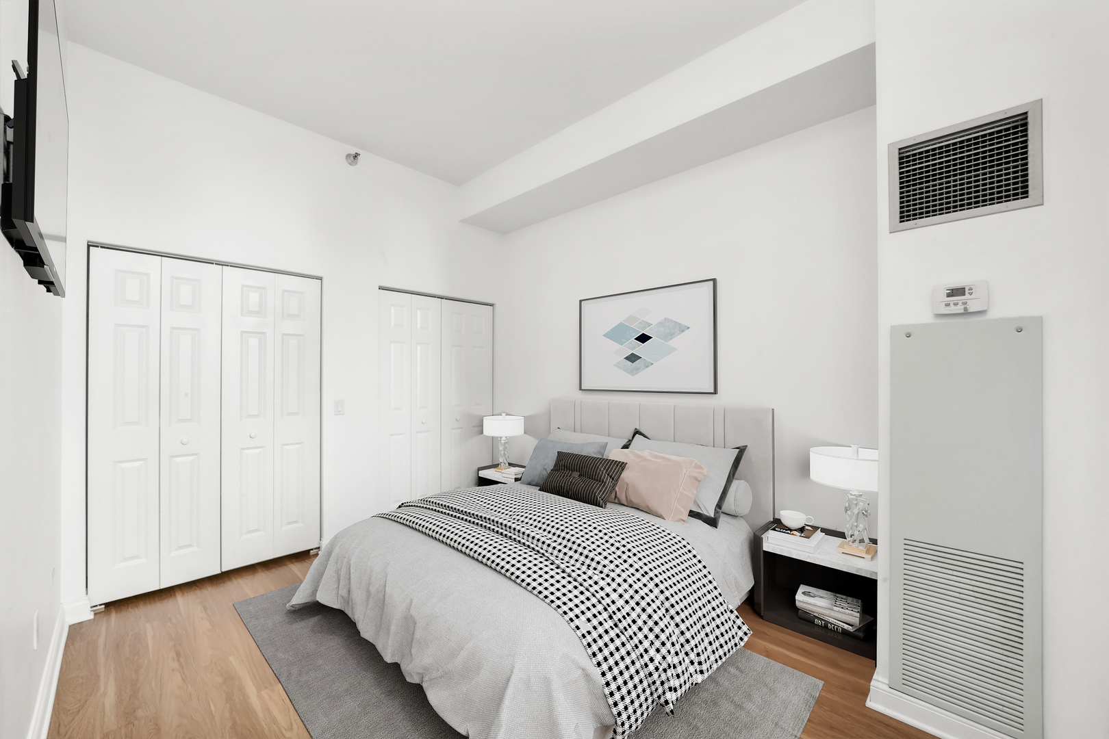 8 W Monroe Street Unit: 1401