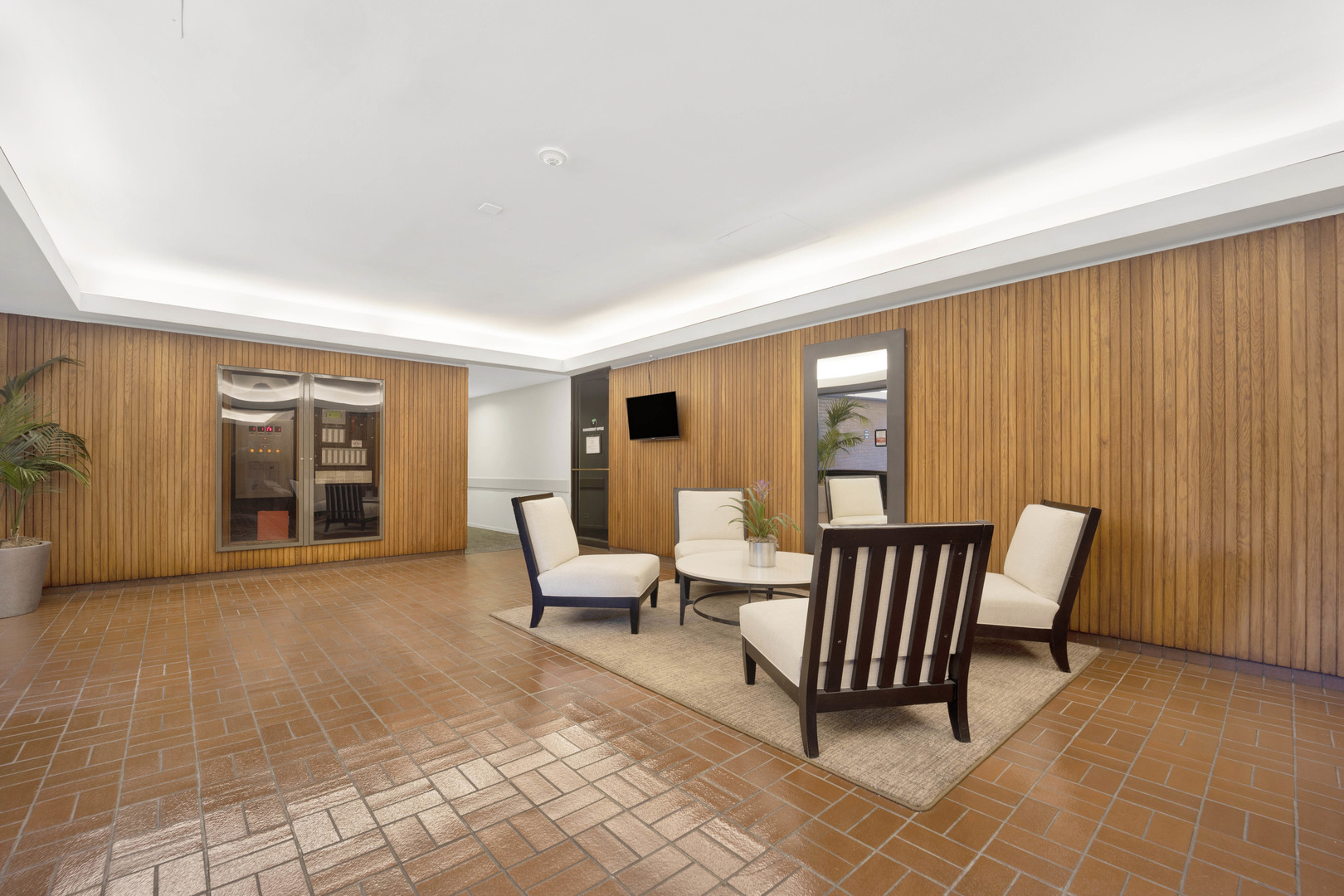 801 S Plymouth Court Unit: 712