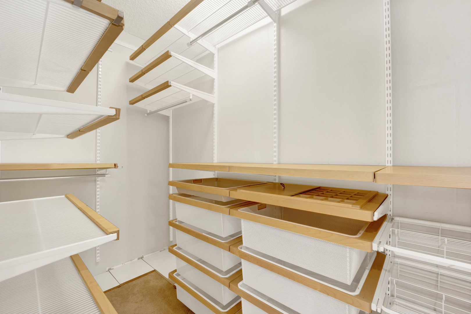 801 S Plymouth Court Unit: 712