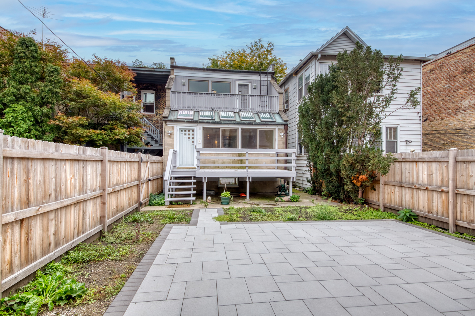 1446 W Diversey Parkway