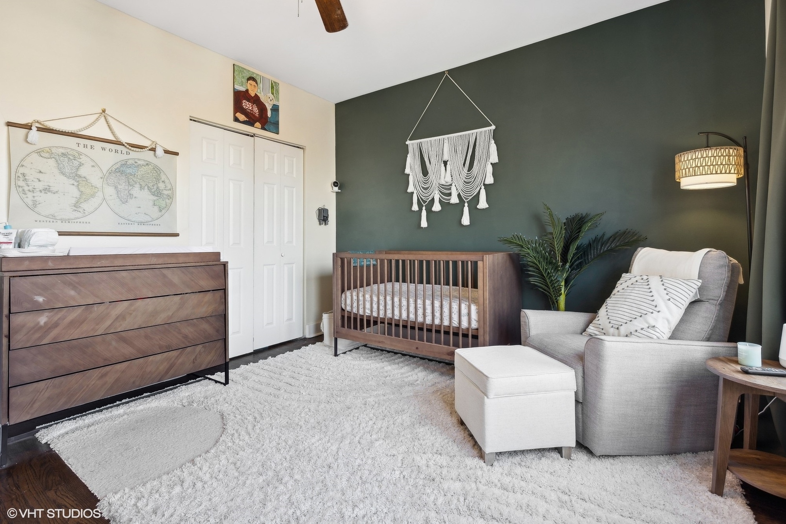 2867 W Leland Avenue Unit: 2